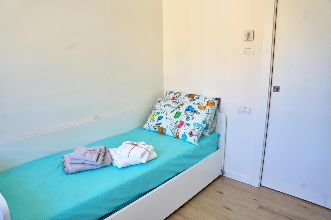 The Blue - Lake / City View Modern Apt Near Villa Olmo Комо Екстериор снимка